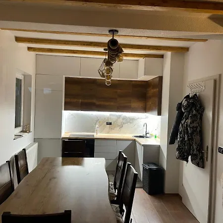 Holiday home Pronto Kodra E Diellit